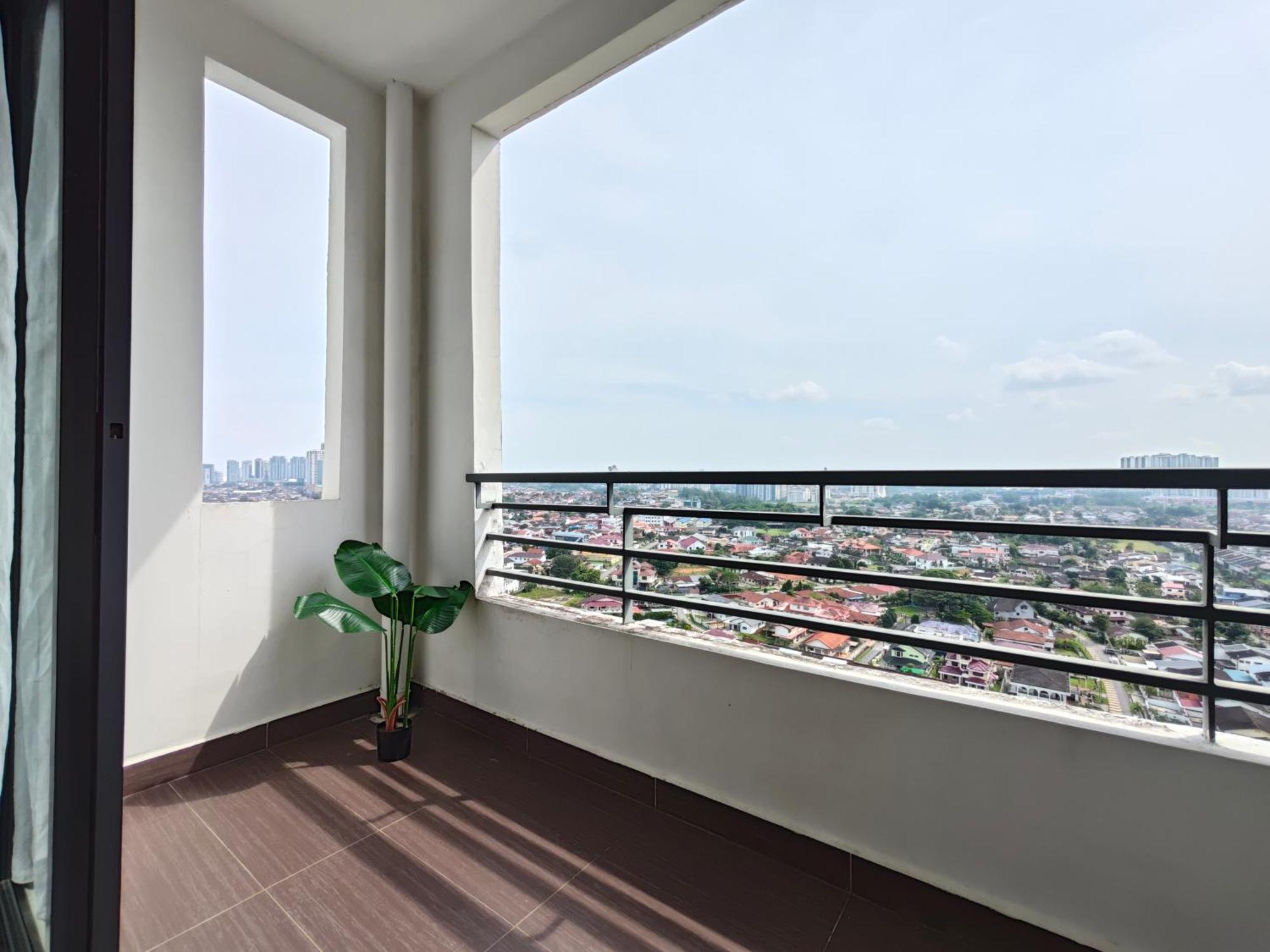 One Tebrau By Antlerzone Apartment ยะโฮร์บาห์รู ภายนอก รูปภาพ
